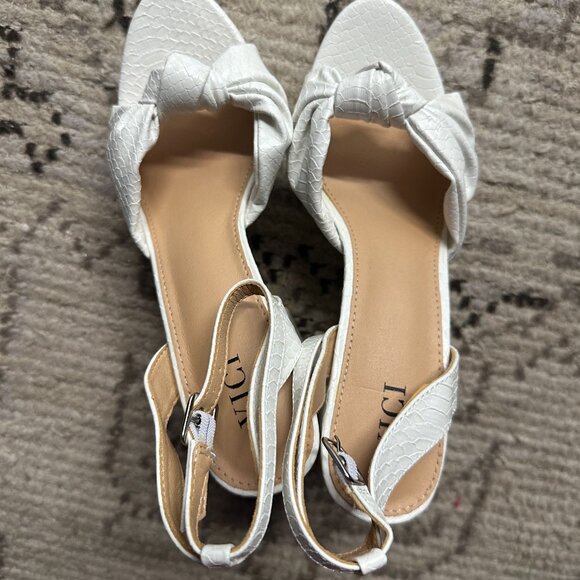 Vici Poppy Heeled Python Platform - Picture 2 of 5